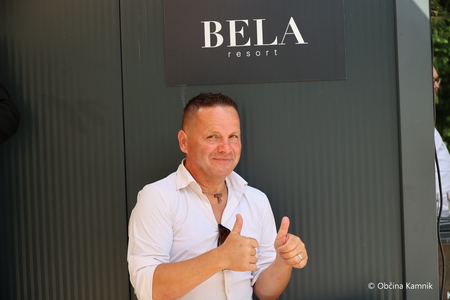 Bela Resort odprl vrata obiskovalcem – nova zgodba turizma v objemu narave nad Motnikom (7)